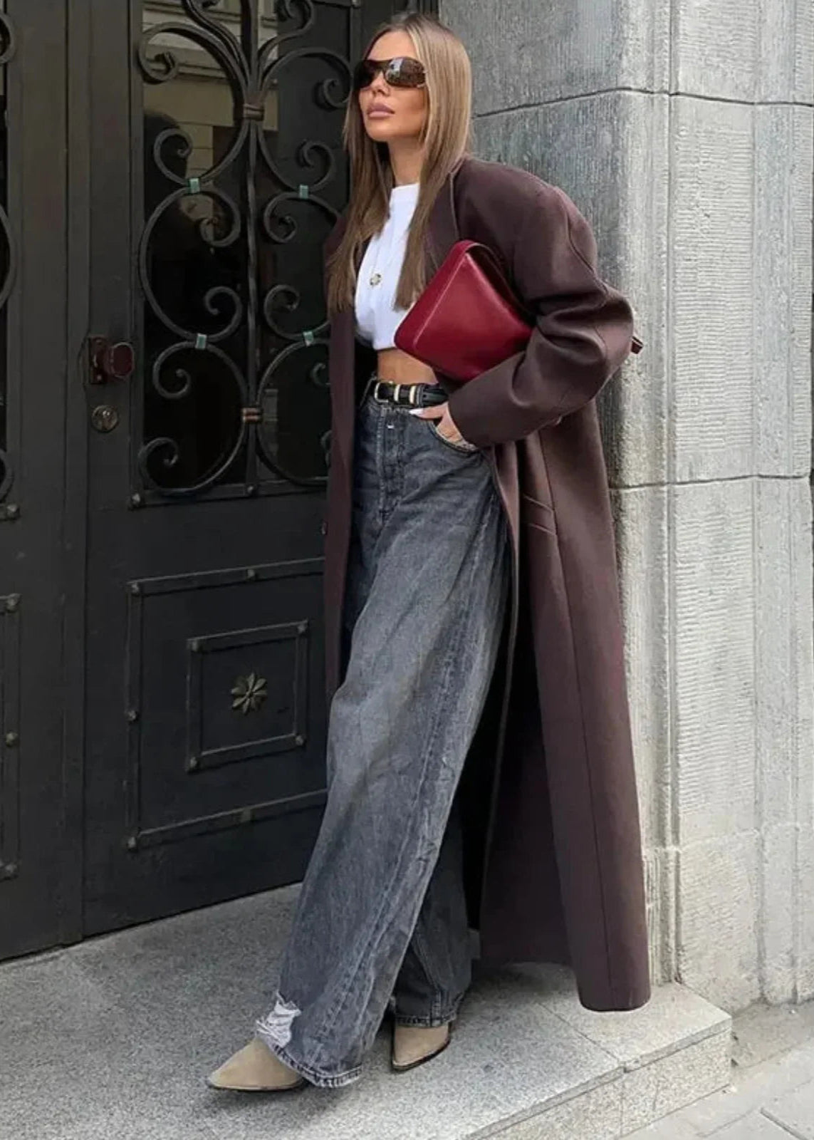 le trench-coat en laine oversize à double boutonnage